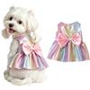 Beyinkoy Vestito con mantellina per cani, abito arcobaleno con fiocco | Facile da indossare e togliere, gonnellina estiva, per compleanni, matrimoni, foto, cani piccoli, comodo ogni giorno