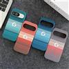 NONE Custodia Premium Sottile con Texture in Fibra di Carbonio per Google Pixel 11 10 9 8 7 Pro XL 9A 8A 7A, Cover Protettiva Rigida in PC con Magnete Invisibile