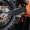 PowerMotor Copertura protettiva per braccio oscillante forcellone motoB per KTM EXC 125-550F 2012-2019 Husqvarna Parti di motocross TC 125-450 2014-2019