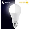 MALITAI Lavoro di notte sensore lampadina controllo sensore di luce accensione automatica AC85V-265V 220V 110V E27 15W lampada a LED per la decorazione domestica dal tramonto all'alba