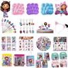 Hasbro Decorazioni per Feste di Compleanno a Tema Gabby Dollhouse, Fasce per Capelli, Palloncini, Portachiavi, Scatole per Caramelle, Articoli per Feste di Compleanno, Regali per Baby Shower