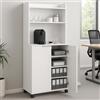 BAKAJI Coffee Station da Ufficio Mobile con 4 Ruote Piroettanti con Freno, Armadio Salvaspazio Stazione del Caffè, Credenza Angolo Bar e Snack Multiuso, Mobiletto con 2 Ante Bianco