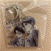 NESSUNA MARCA Portachiavi in acrilico Attack on Titan Levi & Eren CON Studio Kyoji Asano...