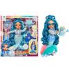 Rainbow High Winter Wonderland - Skyler (Blu) - Bambola fashion da 28 cm, con neve magica nascosta che si gonfia con l'acqua, con kit per pupazzo di neve, Età 4-12 anni e ai collezionisti