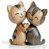 Kufeiper Decorazione Per Gatti, Scultura In Legno di Una Coppia di Gatti con Un Abbraccio, Figure di Gatte Realistiche, Decorazione per Gatte In Legno per La Decoraziones Della Camera Dei Bambini-18x20cm