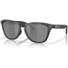 Oakley Occhiali Oakley Frogskins range xl grigio smoke lenti polarizzate prizm nero