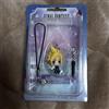 Square Enix Portachiavi Final Fantasy VII Cloud Strife con cinturino mascotte nuovo...