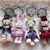 Disney Duffy & Friends Schiaccianoci 2017 Peluche Badge Set 3 etichette inuti...