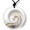 Island Piercings Ciondolo a spirale con amuleto fatto a mano, design Maori Koru, con nastro PB144