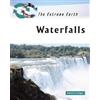 Patricia Corrigan Waterfalls (Copertina rigida) Extreme Earth