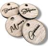 D A N A E FRAGRANZE ITALIANE 10 Segnaposto Rotondi in Legno Okoumè Personalizzati, Portachiavi per Matrimonio, Battesimo, Comunione, Cresima, Laurea, Festa