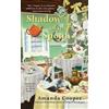 Amanda Cooper Shadow of a Spout (Tascabile) Teapot Collector Mystery