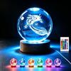 Ddlisu Lampada Notturna Axolotl - Sfera di Cristallo 3D da 8 cm con Telecomando (16 Colori, Regolazione della Luminosità, Funzione Memoria), Base in Legno - Regalo Perfetto per Bambini e Bambine