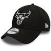 New Era Chicago Bulls NBA Essential Outline Nero 9Forty Berretto Regolabile