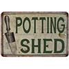 Chico Creek Signs Potting Shed Sign Garden Signs Giardinaggio Vintage Decor She Shed Decorazioni Rustico Targa Decorativa Stagno Moms Fiori Erbe Frutta Verdura Regalo 8 x 12 Metallo Lucido 208120020045