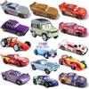 TAKARA TOMY Cars 2 Cars 3 Fulmine McQueen Giappone Regina Mike Modellini Auto Giocattolo 1:55 in Metallo Pressofuso Pixar Cars Racing Regali per Bambini