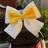 CYRENT Elegante arco casco per moto bicicletta equitazione (bianco + giallo)