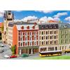 Faller FA232389 2 Case di Città Ristrutturate con Negozi Modello Kit Vari