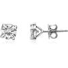 ALFIERI & ST. JOHN Splendidi orecchini punto luce in oro bianco impreziositi da diamanti per un totale di 2,02 carati. Le gemme, di colore g e purezza si1, donano una luce intensa e raffinata, perfetta per valorizzare ogni occasione speciale. Pensati …