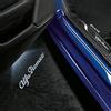 GZZHENGYE 2Pcs LED Car Door Welcome Light Proiettore Lampada Ghost Shadow Logo Lampade Per Alfa Romeo Giulia 952 Stelvio 949 tonale Giulietta Brera 159 Spider (Lettera bianca)