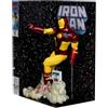 McFarlane Marvel Iron Man 1:6th Scale Collectible with Scene & Comic (Iron Man #256) Giocattoli