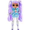 L.O.L. Surprise! OMG Movie Magic GAMMA BABE - Bambola alla moda con 25 sorprese e set cinematografico/teatrale - Serie 1 - Include abiti, accessori e altro - Da collezione - Età: 4+ anni
