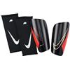 Nike NK MERC LITE - FA22 Protezioni per le tibie di calcio maschile Black/Bright Crimson/Blur M