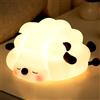 HATFRYF Simpatica luce notturna a forma di pecora per camera da letto dei bambini, lampada in silicone con controllo touch, luce arcobaleno, lampada da comodino ricaricabile tramite USB, timer da 30