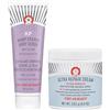 First Aid Beauty Bundle: KP Bump Eraser Body Scrub con 10% AHA - 226 g - e Ultra Repair Cream Idratante Intenso - 170 g