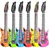 SHATCHI Chitarra Giocattolo Gonfiabile per Bambini, Grande, 90 cm, per Bambini, Stile Rock Star, Colori Assortiti, Riutilizzabile, per Compleanni, Karaoke, Addio al Nubilato, 1 Pezzo