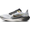 Nike HQ2938-100 Pegasus 41 Prm Uomo, White/Black-Metallic Gold-LT Smoke Grey EU 47