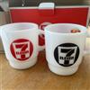 NESSUNA MARCA Set di 2 tazze Fire King 7-Eleven con scatola