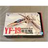 Bandai DX Chogokin Macross Plus YF-19 Full Set Pack Figura trasformabile