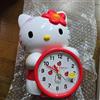Hello Kitty Sveglia parlante Hello Kitty vintage in plastica rossa bianca design retrò...