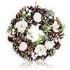 COM-FOUR® Ghirlanda per porte di Natale, Corona dell'Avvento con coni | bacche - pompon e fiori - Ghirlanda decorativa - Decorazione natalizia - Ghirlanda da tavola - Ghirlanda natalizia