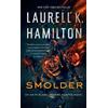 Laurell K. Hamilton Smolder (Tascabile) Anita Blake, Vampire Hunter