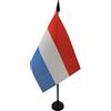 AZ FLAG Bandiera da Tavolo Lussemburgo 15x10 cm Base Plastica | Uso interno bandiera da tavolo lussemburghese Luxembourg finitura cucita e bordi rinforzati poliestere 100D