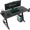 SENSE7 Scrivania Gaming 140x60 cm con Porta Controller e Gancio Cuffie | Superficie in Fibra di Carbonio, Portabevande Integrato, Per PC Studio Cameretta, Uso Quotidiano, Postazione Casa
