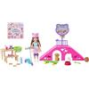 Barbie - Bambola Barbie Chelsea, skatepark playset, con 2 cuccioli, rampa, monopattino, adesivi e 15+ pezzi aggiuntivi, Giocattolo per Bambini 3+ Anni, HJY35
