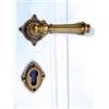 Antikas - Maniglia per porta di casa, in ottone anticato, con 2 ganci e rosette eleganti