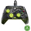 Turtle Beach Rematch Core Camo Nero/Giallo - Gamepad cablato - Con licenza per Xbox Series XS, Xbox One e PC - Pulsanti audio, motori Rumble e grilletti a impulsi, cavo da 3 m