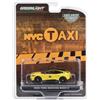 Greenlight 2022 Mach-E giallo con top nero NYC Taxi Hobby Exclusive Series 1/64 Diecast Model Car by Greenlight 30430