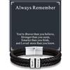 Custom4U Bracciale in Pelle Intrecciata Personalizzato per Uomini, 1-5 Nomi Incisi Perle Acciaio Inossidabile Bracciale con Nome Personalizzato Gioielli Regalo per Uomo Lui Marito Papà Padre