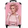 NoBoringSuitcases.com NoBoringSuitcases© Valigia Bagaglio A Mano Trolley Cabina Da Viaggio Rigido | 55x35x20 cm - Leggero Aereo 4 Ruote Luggage Carry On Donna - Perle - Bigodini