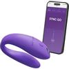 We-Vibe Sync Go Travel Edition Vibratore per Coppie | A Forma di C | Giocattolo Vibrante Indossabile per Coppie | Vibrazioni Condivise | Ricaricabile | Custodia da Viaggio | Porpora
