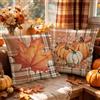 AwzyGous Federe per Cuscini Autunnale a Forma di Zucca Arancione e Foglia d'acero a Scacchi, Fodera per Cuscino da Divano 40x40 cm Soffice per Poltrona, Camera da Letto, Halloween, Ringraziamento Set da 2