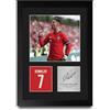 HWC Trading Cristiano Ronaldo Portugal Regali Stampati Autografo Firmato Foto Per Gli Appassionati Di Calcio E Sostenitori - A4 Ritratto Incorniciato