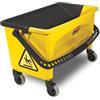 Rubbermaid Commercial Products FGQ90088 Secchio Strizzatore a Pressione per Scopa in Microfibra, Giallo