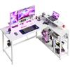 JUMMICO Scrivania da gaming L 140 cm con supporto, prese e gancio, Bianco | Prese Di Corrente/USB, Ripiani Laterali, Gancio Per Cuffie E Portabicchieri, Reversibile Per Gaming E Ufficio