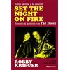 Alianza Editorial Set The Night on Fire: Entre la vida y la muerte, tocando la guitarra con The Doors: 117